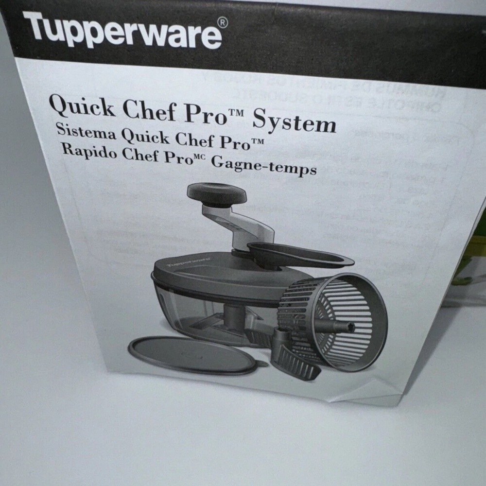 Tupperware Quick Chef Pro System Manual Travel Food Processor Chopper green - Picture 2 of 11